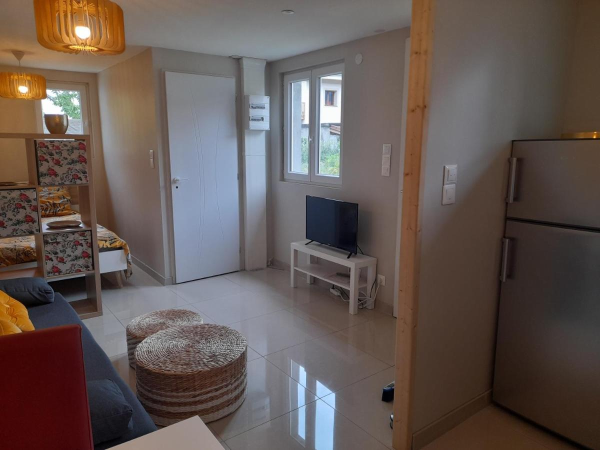 Lawawi Pres De La Gare Au Calme Apartment *